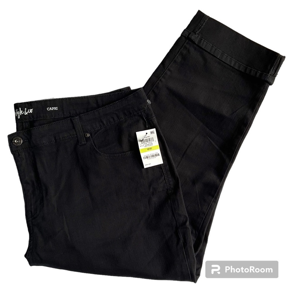 Style & Co Capri Cuffed Pants Size 18W